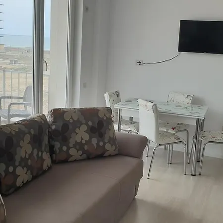 Apartament Tatiana アパート ナボダリ